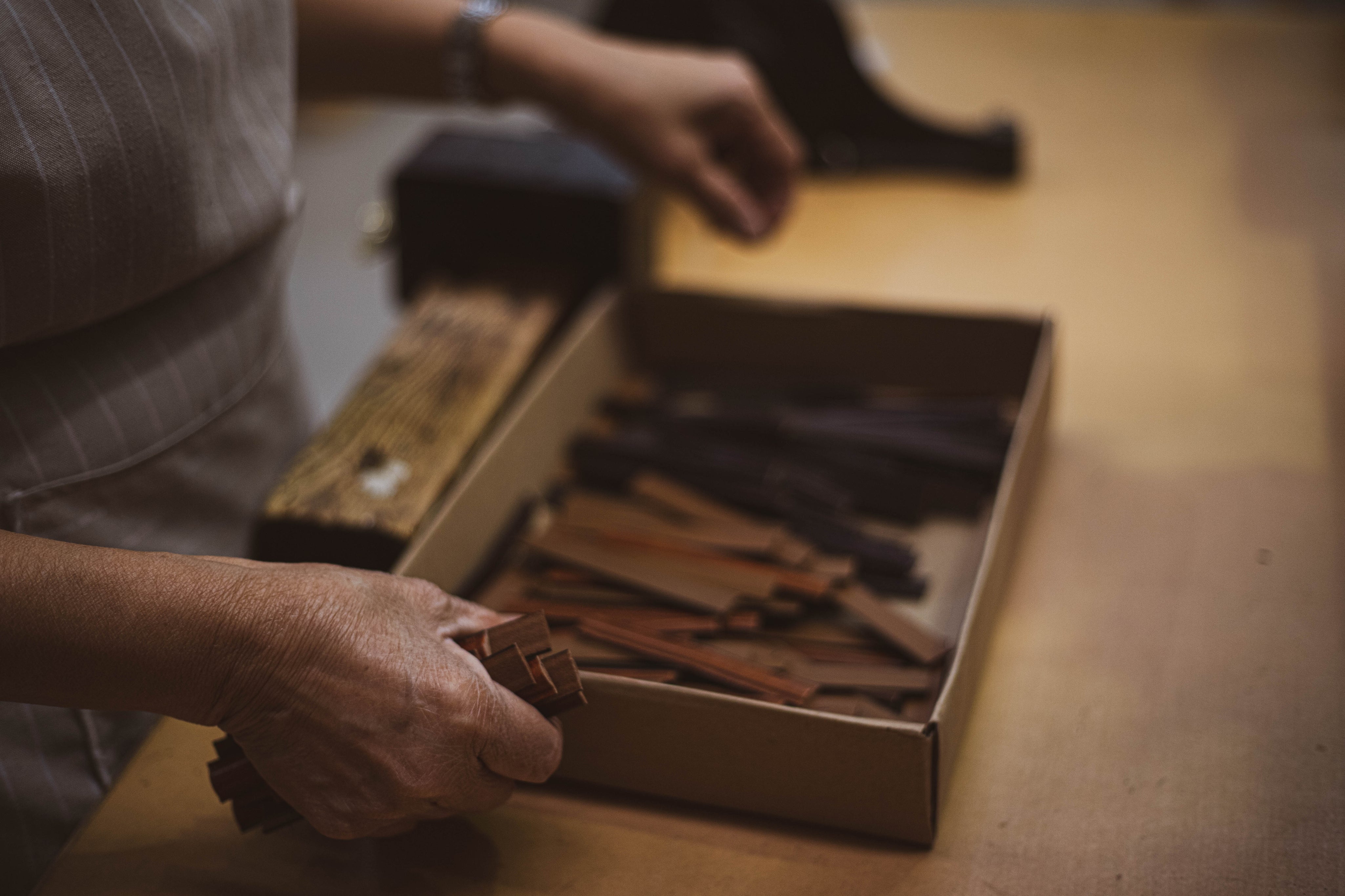 How to Spot a Well-Made Leather Item in 30 Seconds